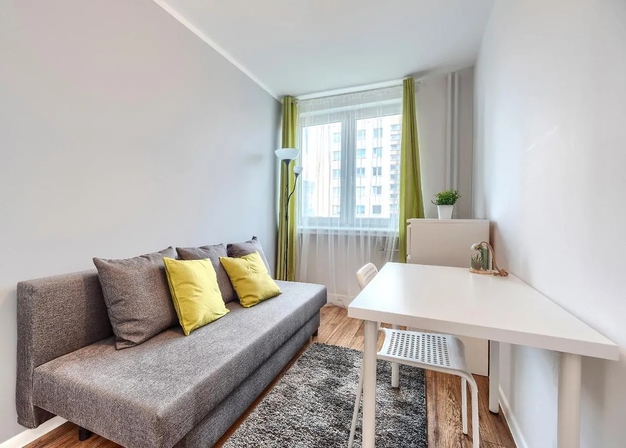 Apartament Pokoje Gdansk Zabianka - Bitwy Oliwskiej 15 0*,